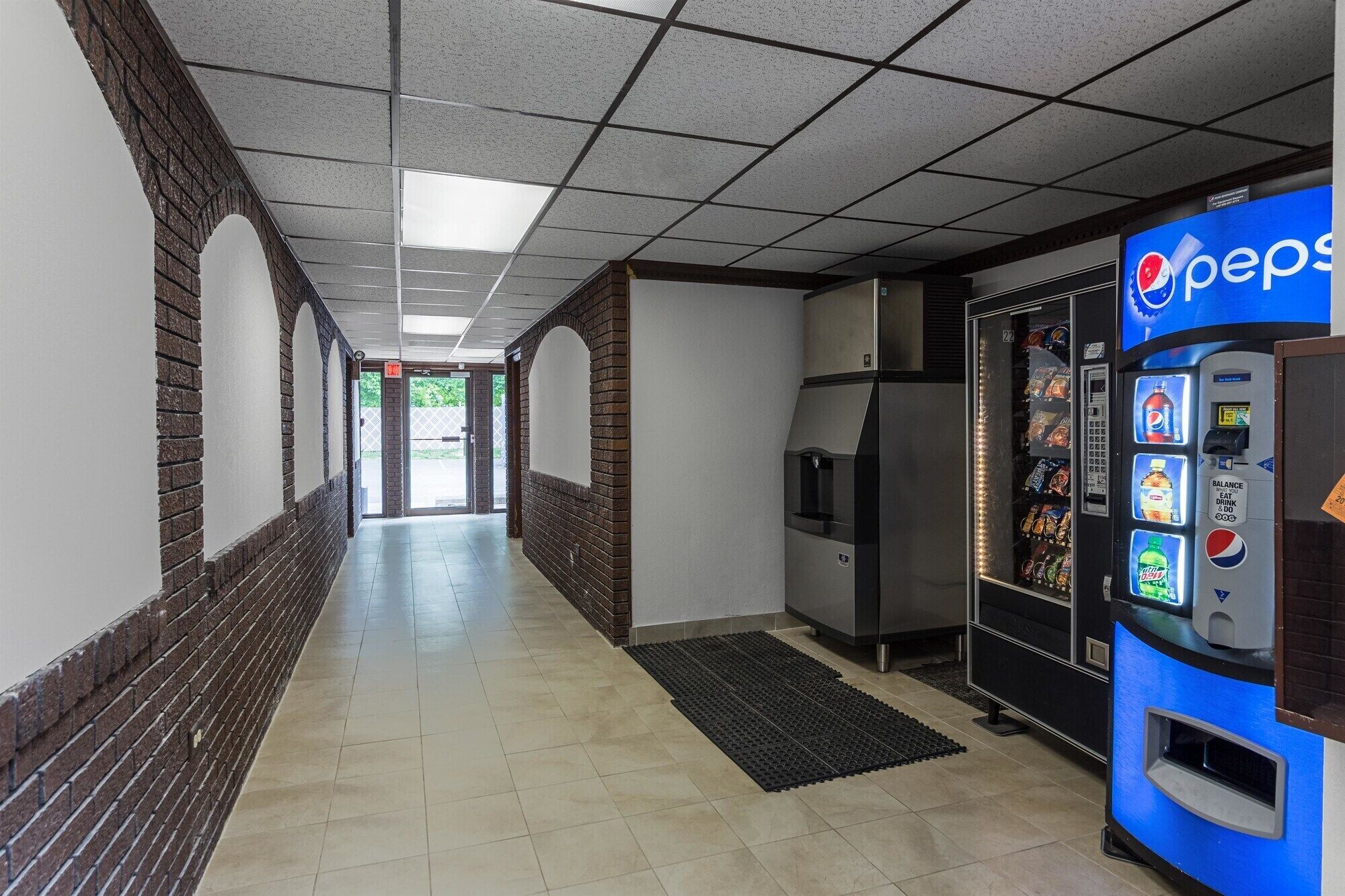 Foto - Motel 6-Warminster, PA