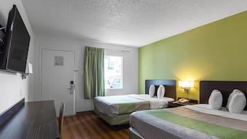 واي فاي مجانًا وملاءات أسرّة