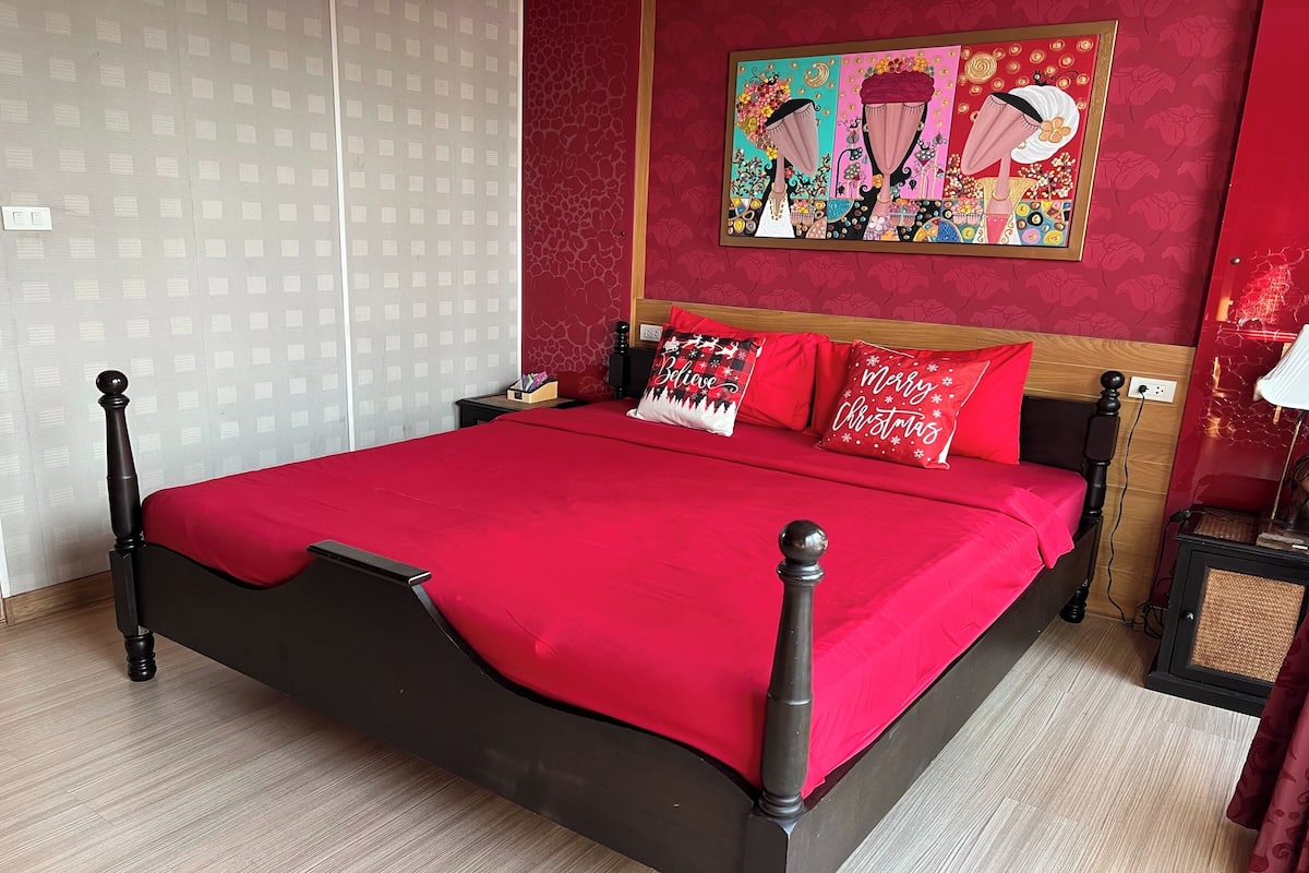HONEYMOON SUITE (SKY GARDEN) | Luxe beddengoed, pillowtop-bedden, een minibar met enkele gratis items