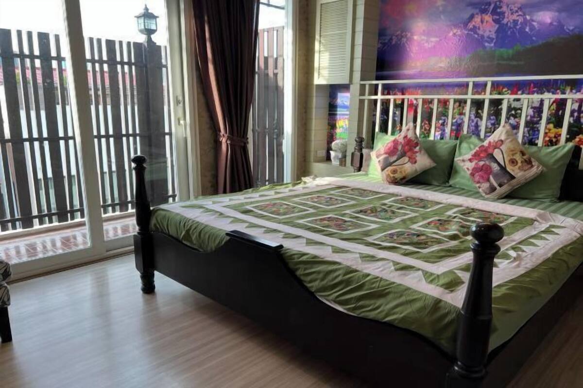 Premium bedding, pillow-top beds, free minibar items, in-room safe