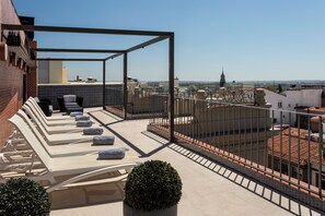 Sundeck - Catalonia Atocha (Madrid)