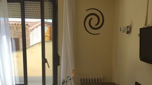 Unclassified image, 3 of 25, button - Hotel Empertatriz II (Salamanca)
