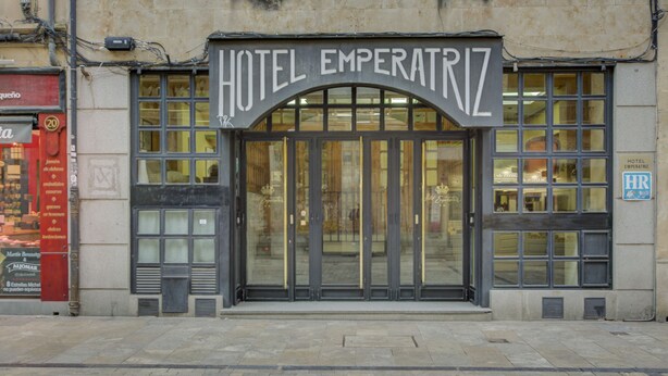 Unclassified image, 1 of 25, button - Hotel Empertatriz II (Salamanca)