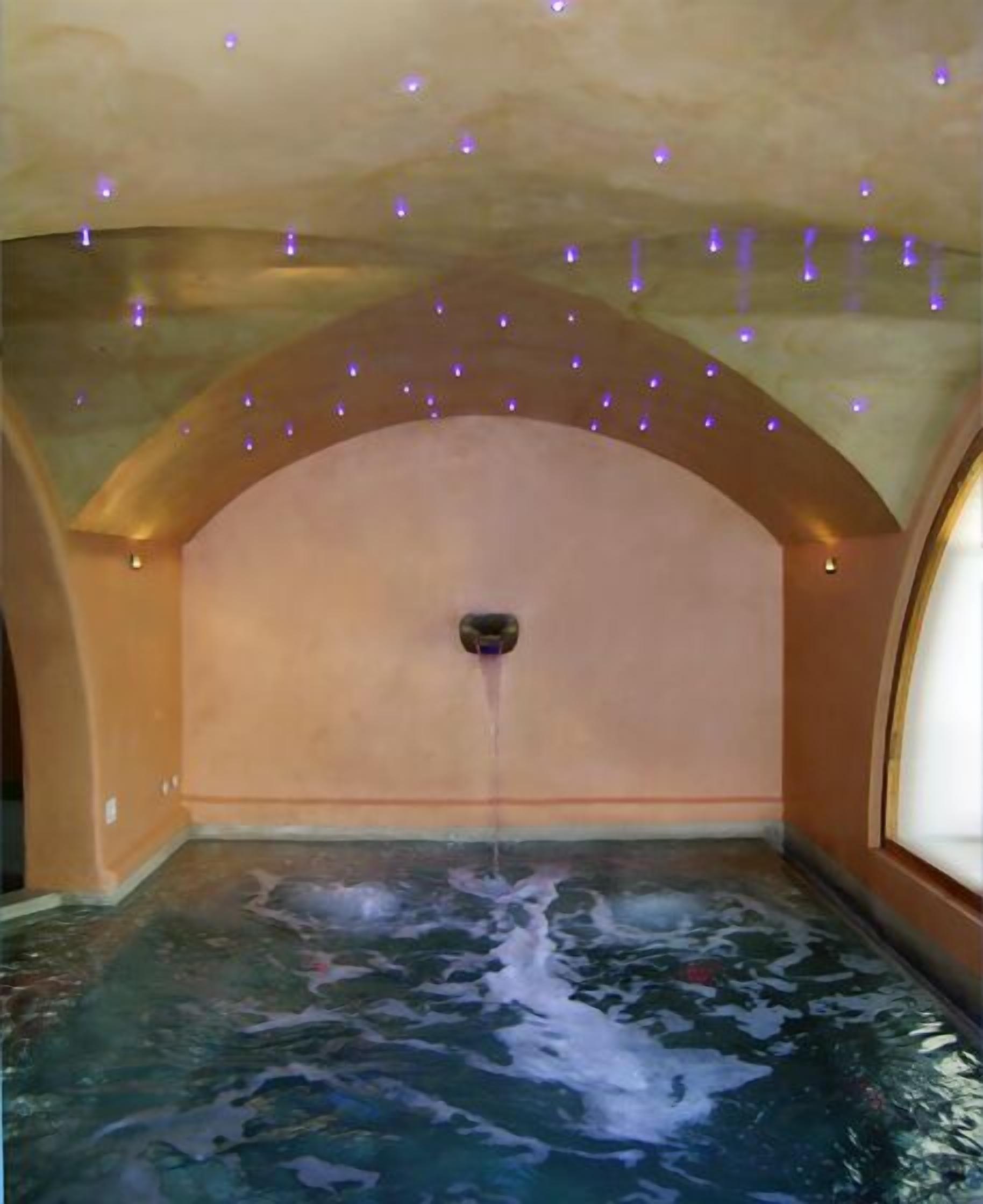 Bain à remous intérieur