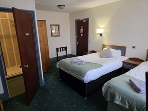 Room - The Linden Tree (Gloucester)