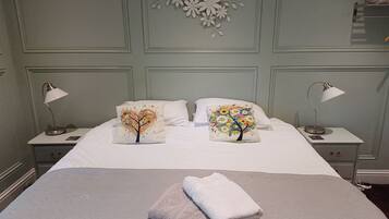 Comfort Double or Twin Room (The Silver Birch) | Laptop workspace, free WiFi, bed sheets