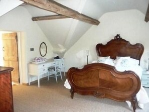 Chambre Double, salle de bains attenante