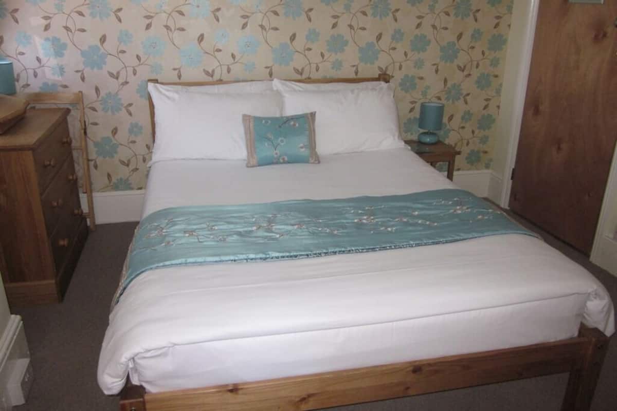 Double Room, Ensuite (shower)