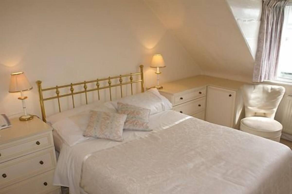 Habitación estándar, 1 cama doble (Cream Room)