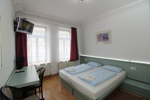 Basic Double Room, Non Smoking