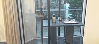 Shadzz Motel & Conference Centre