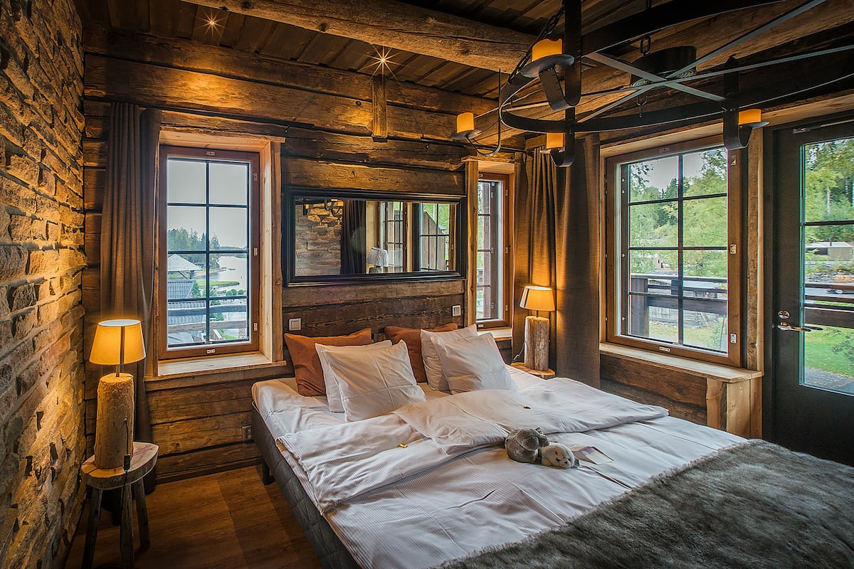 standard double room | 2 bedrooms, minibar, individually decorated, free wifi