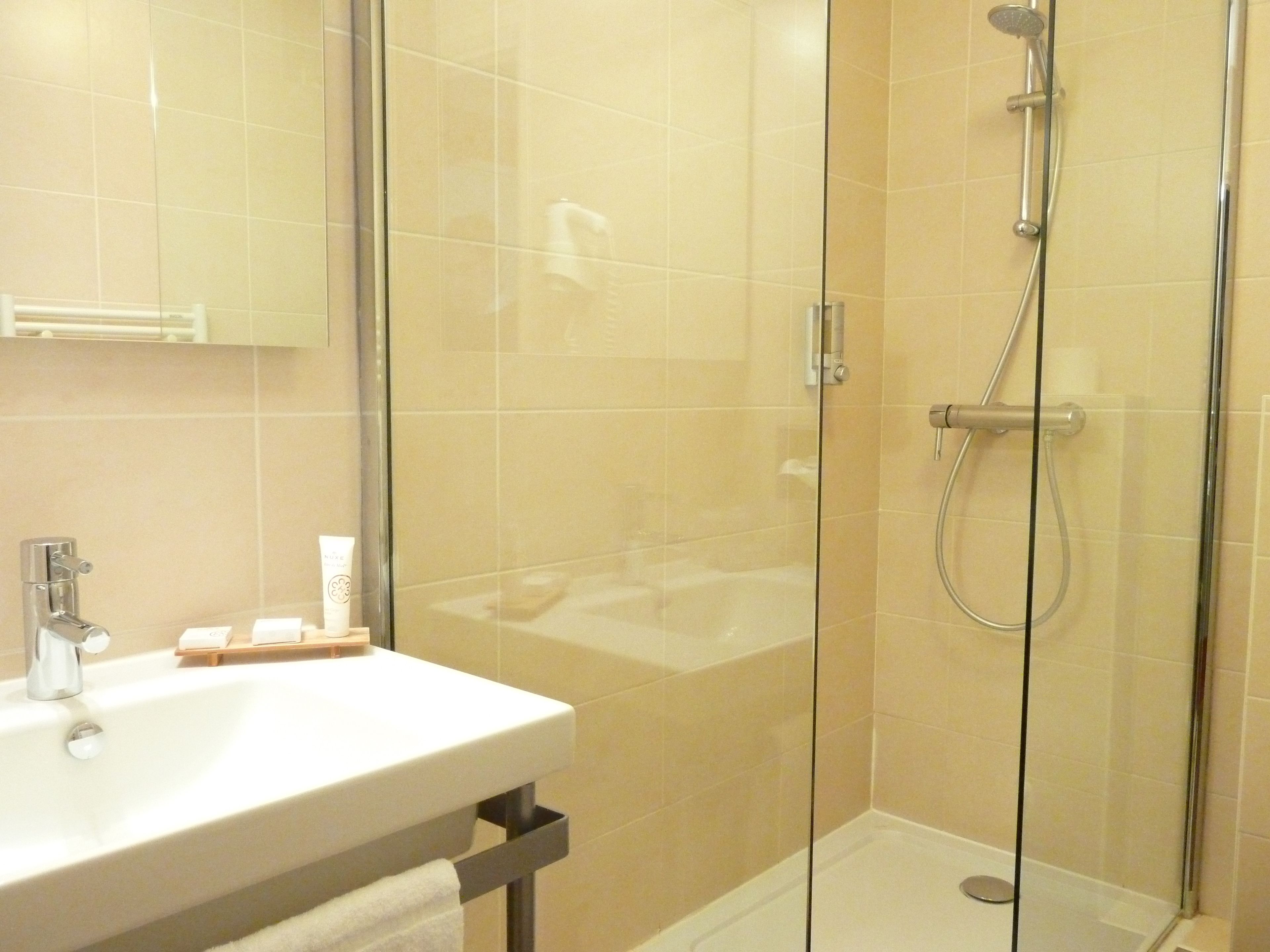 tradition room | bathroom | hair dryer, bathrobes, slippers, towels