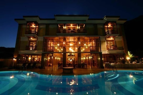 Outdoor pool - Kerme Ottoman Palace - Boutique Class (Ula)