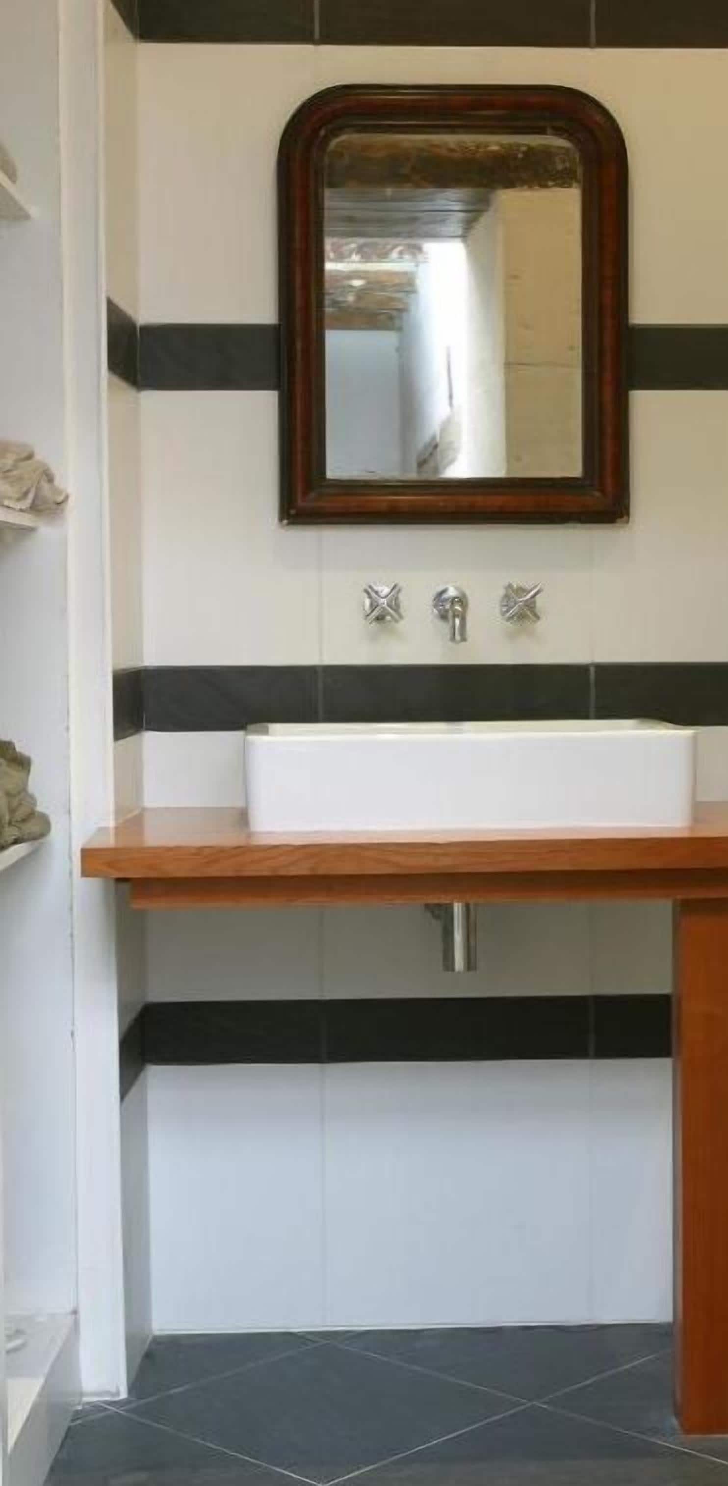 Foto - La Porte Rouge - The Red Door Inn