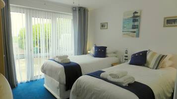 Standaard kamer, 1 twee- of 2 eenpersoonsbedden (The Lighthouse) | Een strijkplank/strijkijzer, gratis wifi, beddengoed