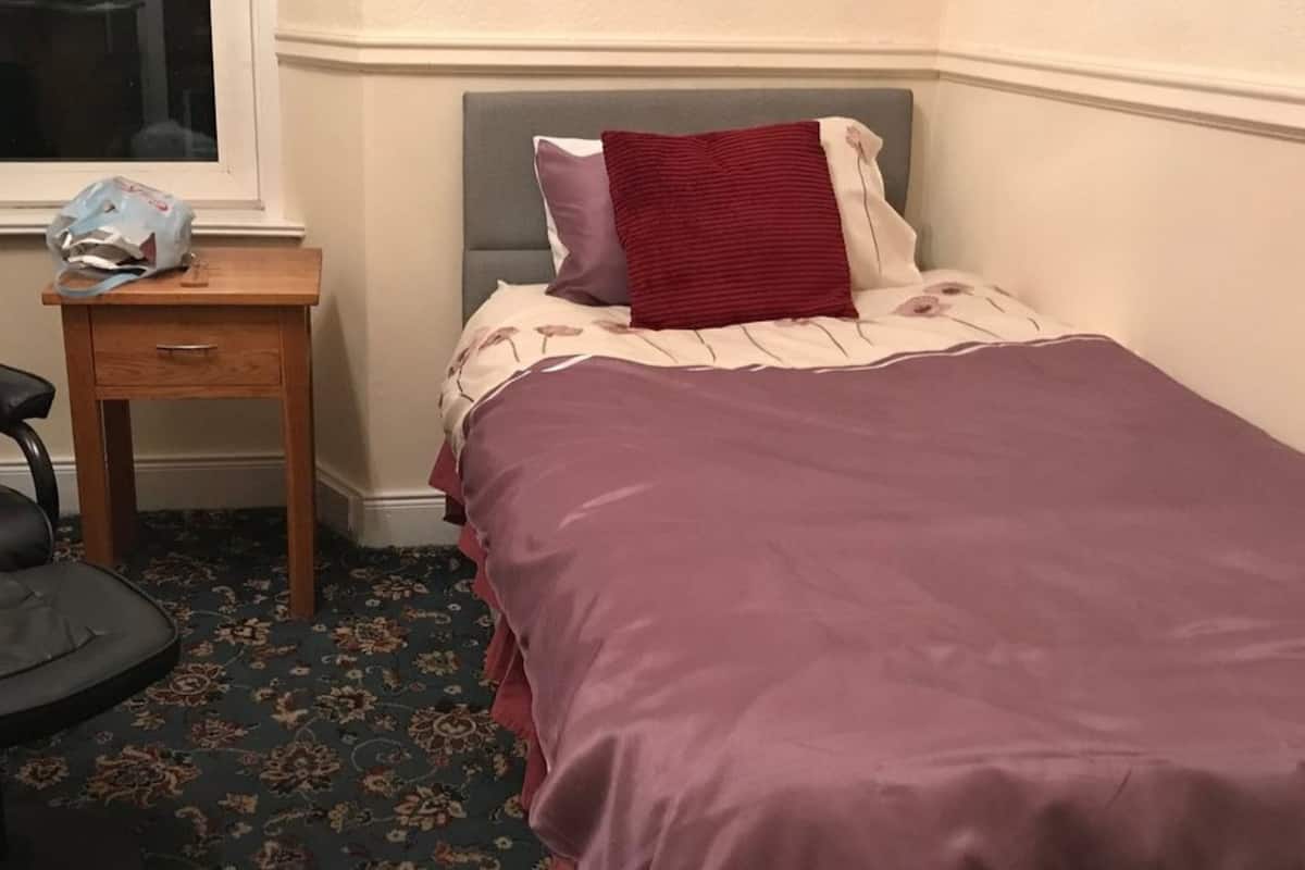 1 slaapkamer, een strijkplank/strijkijzer, gratis wifi