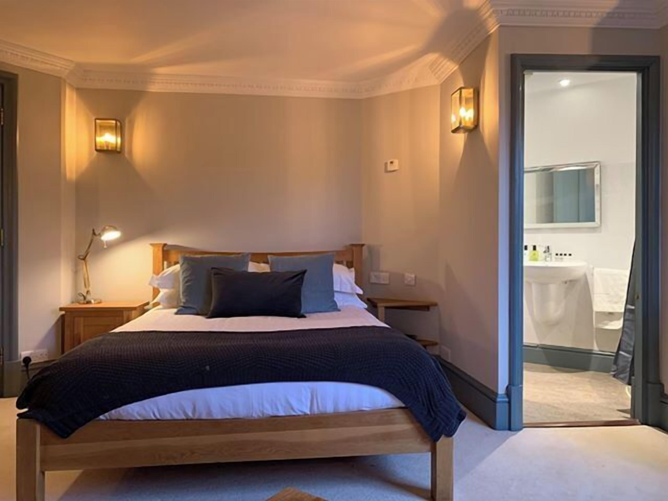 Premium bedding, desk, iron/ironing board (on request), free WiFi