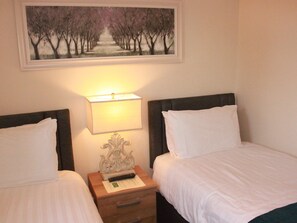 Twin Room, Ensuite
