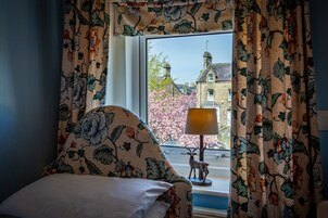 Single Room, Private Bathroom | 1 bedroom