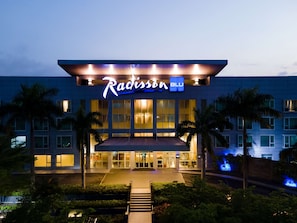 Exterior - Radisson Blu Anchorage Hotel, Lagos, V.I. (Lagos)