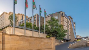 Exterior - Point Hotel Baku (Baku)
