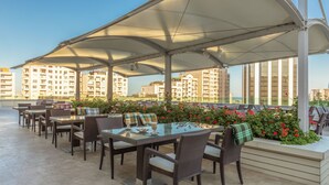 Terrace/patio - Point Hotel Baku (Baku)