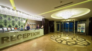 Lobby - Point Hotel Baku (Baku)