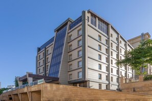 Exterior - Point Hotel Baku (Baku)
