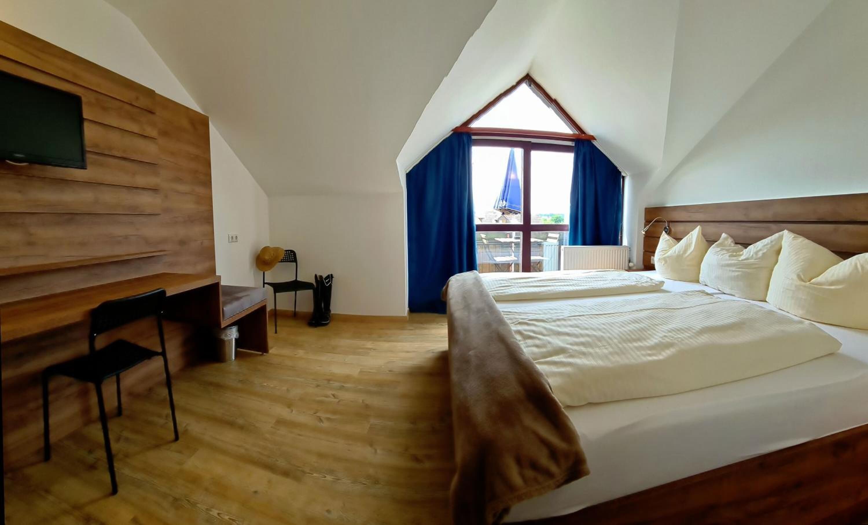 in-room safe, desk, free cots/infant beds, free wifi