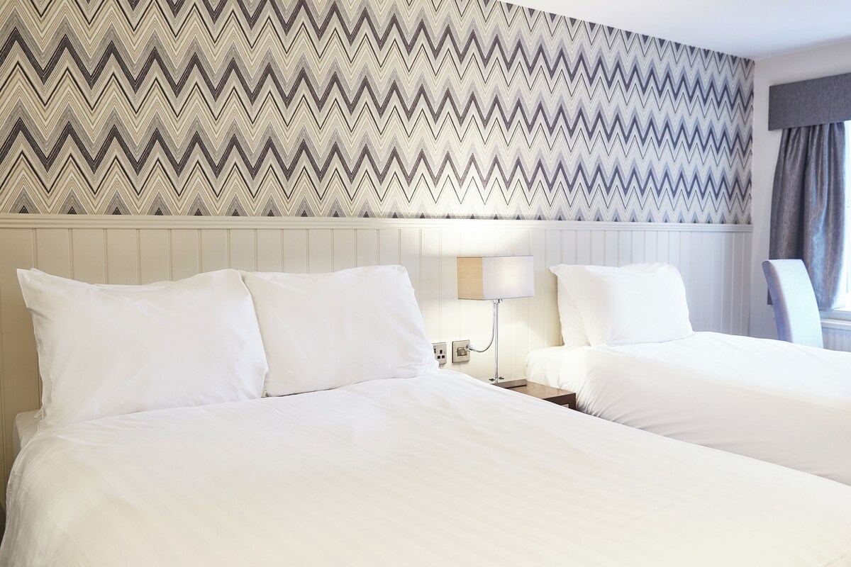 Family Quadruple Room