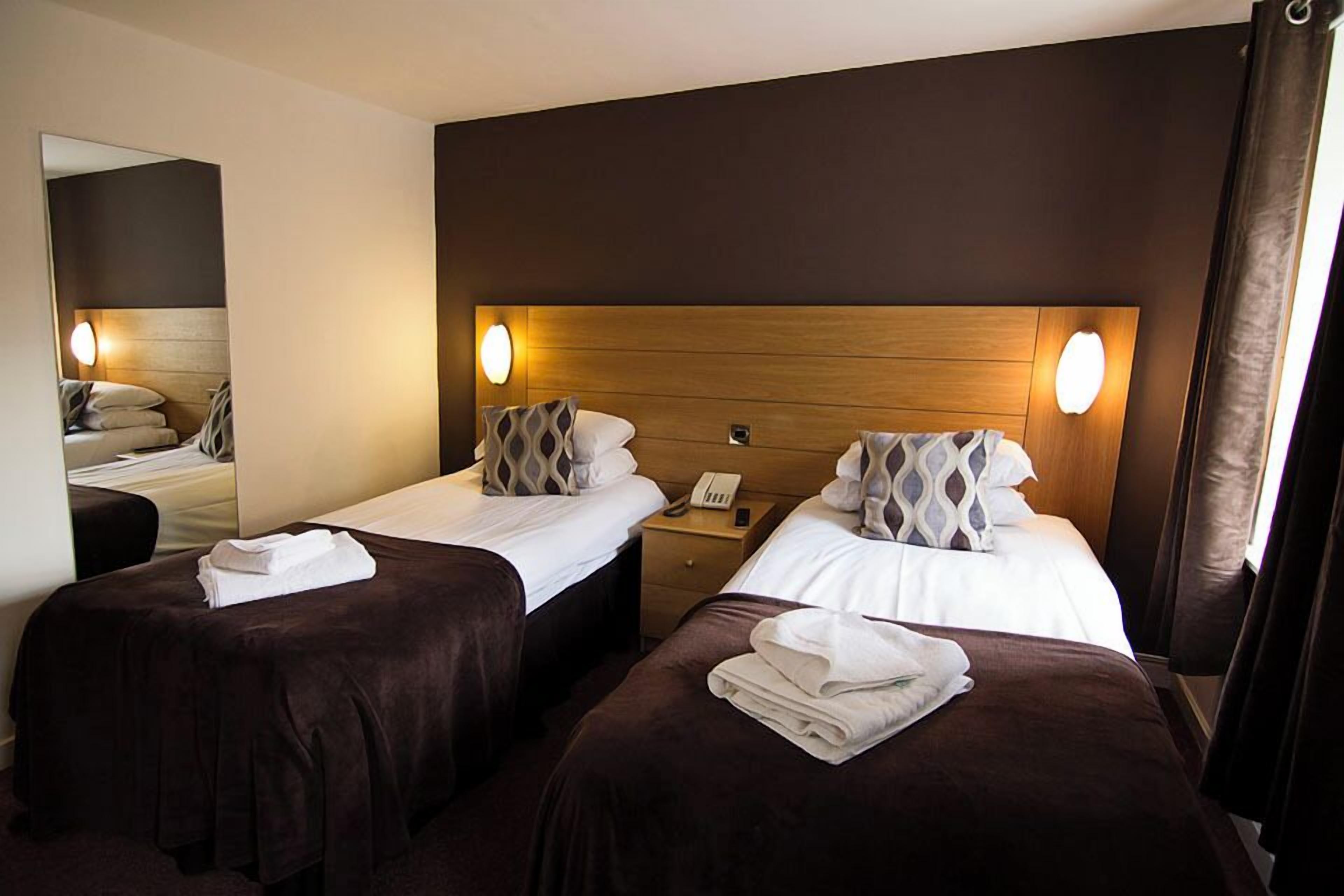 غرفة لفردين | واي فاي مجانًا وملاءات أسرّة