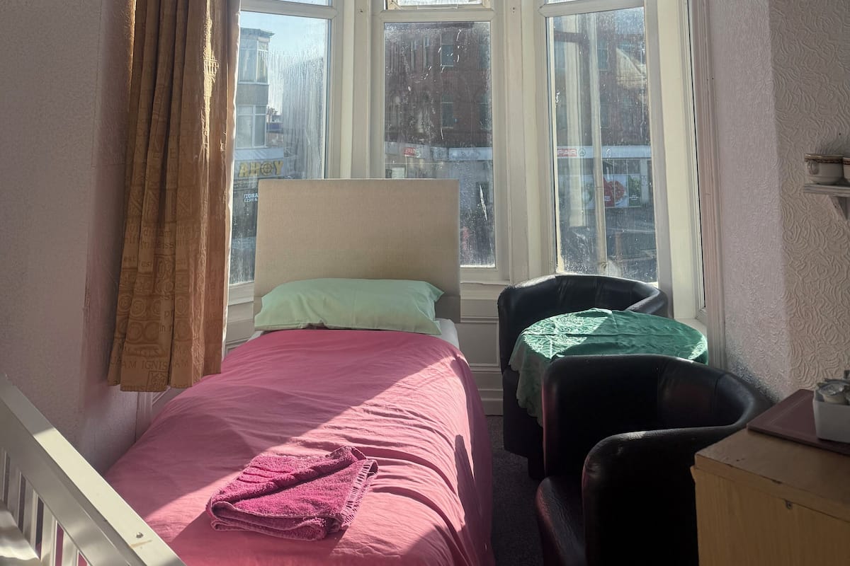 Family Triple Room, Multiple Beds | In-room safe, desk, iron/ironing board, free WiFi