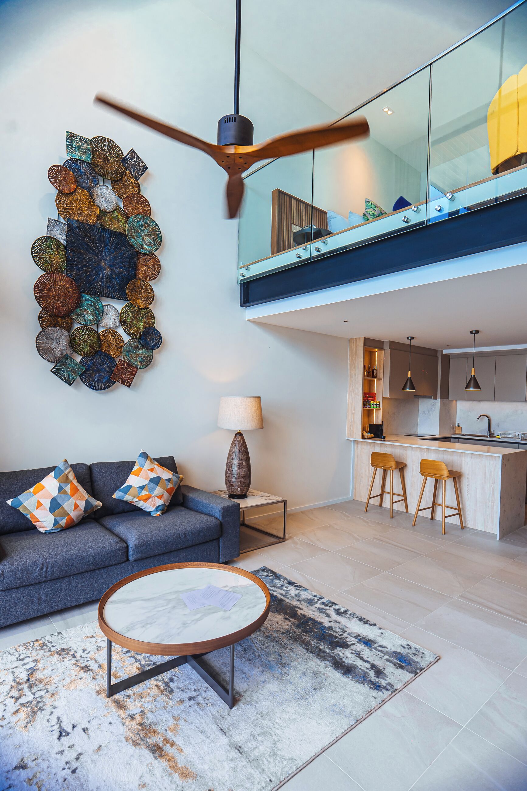 pool loft seaview | living area | 49-inch led tv with satellite channels, tv, netflix