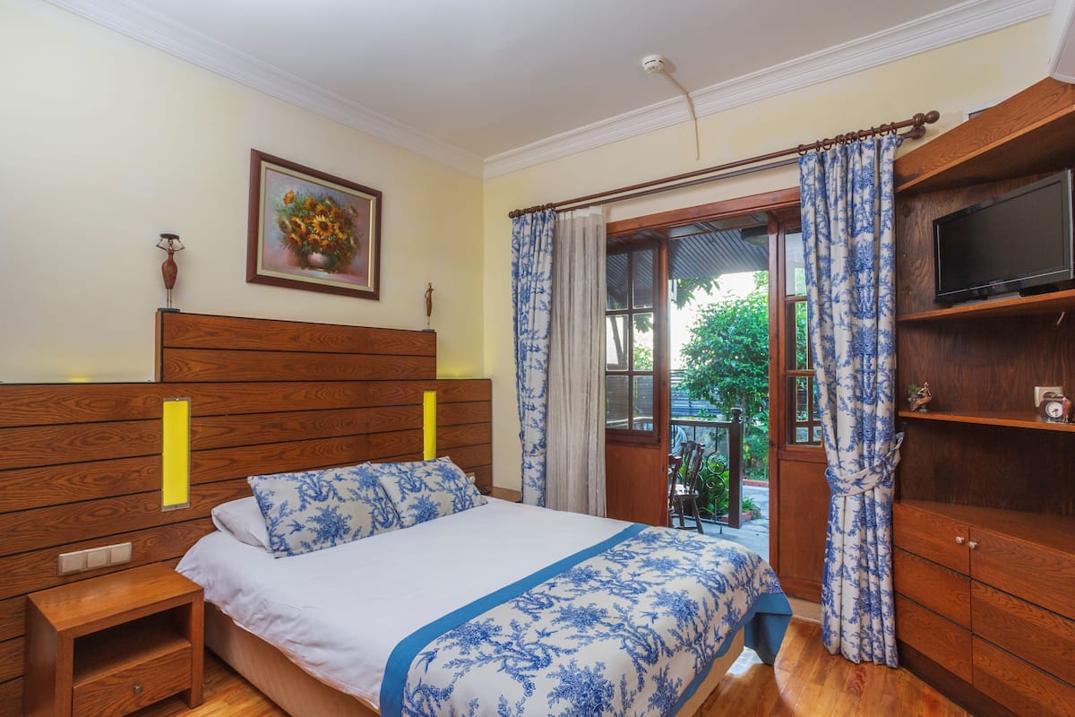 Kamar Standar, pemandangan kebun | Seprai premium, minibar, brankas, dan meja kerja