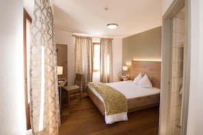 Double Room, Mountain View