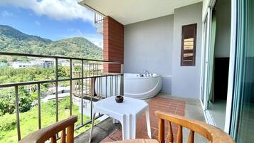 Deluxe Double Room | Mountain view
