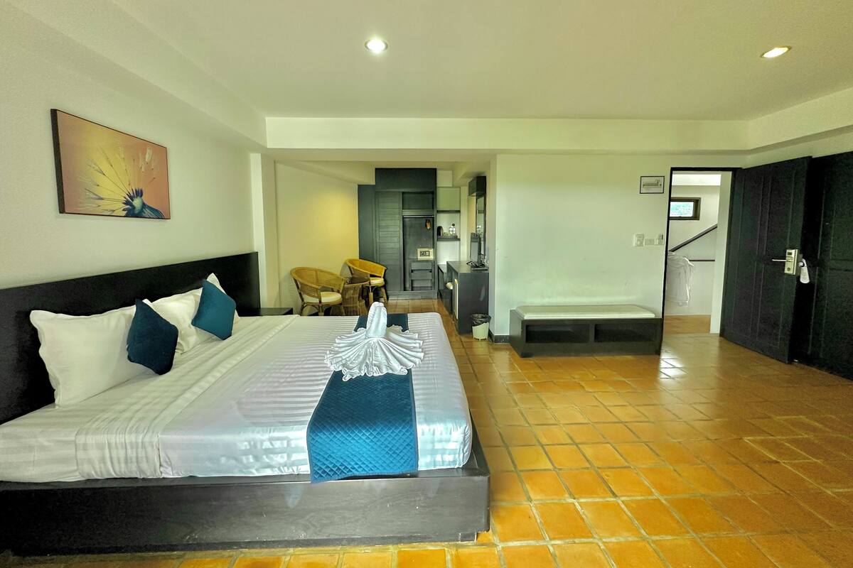 Superior Quadruple Room | Premium bedding, in-room safe, desk, WiFi (free)