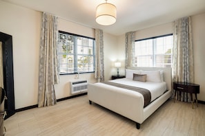 1 chambre, literie de qualité supérieure, surmatelas