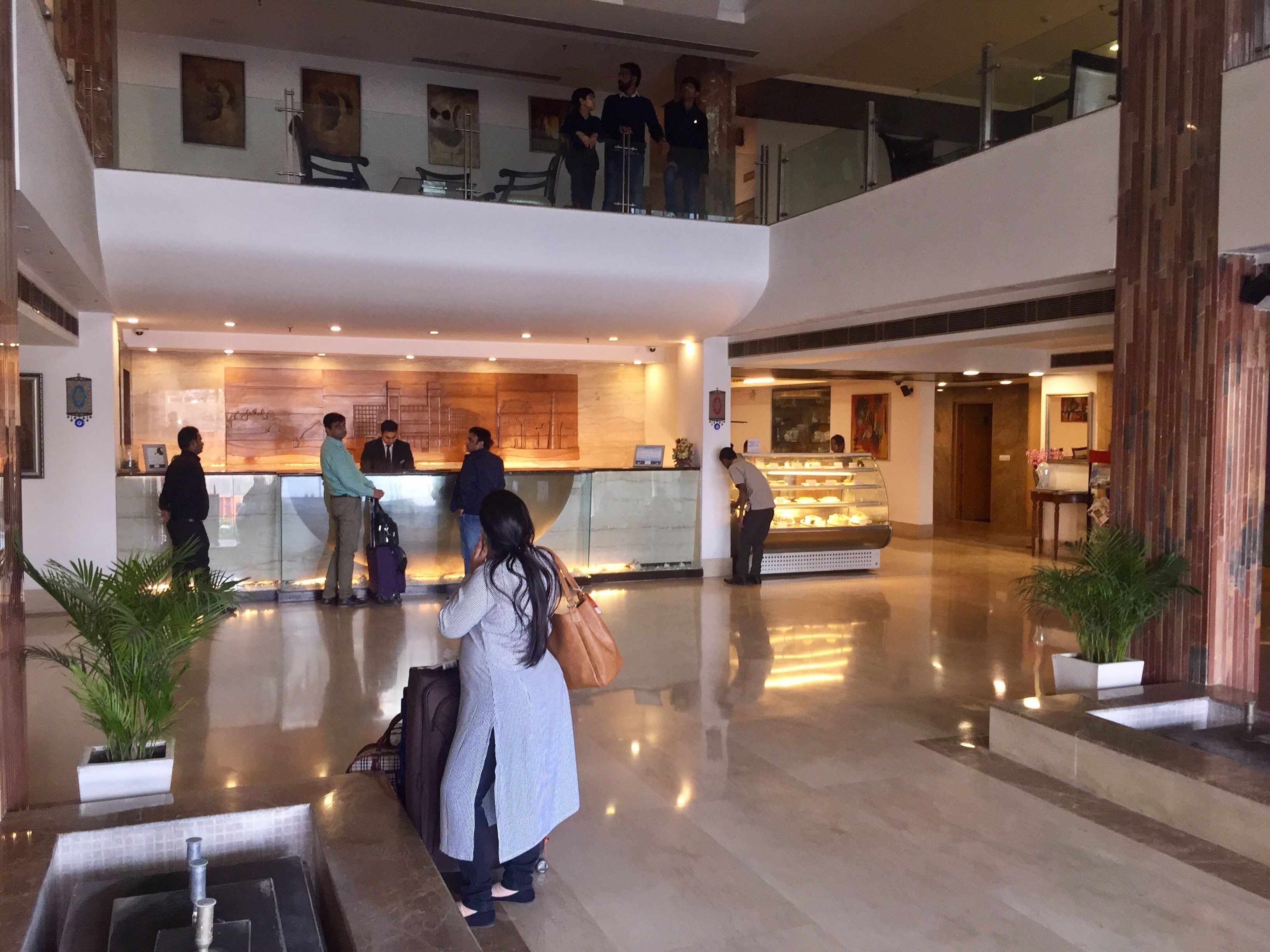 Foto - Taurus Sarovar Portico