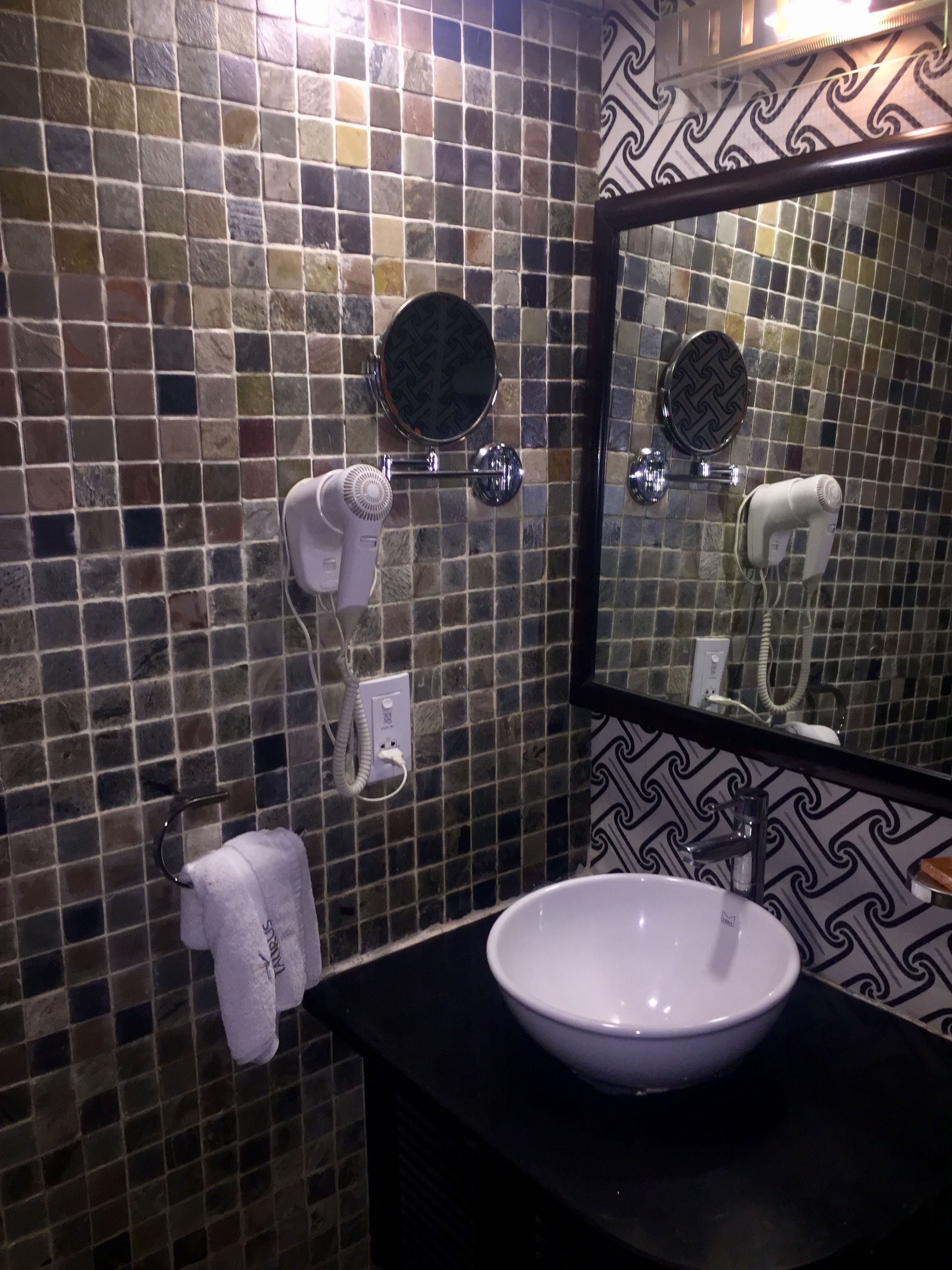 Foto - Taurus Sarovar Portico