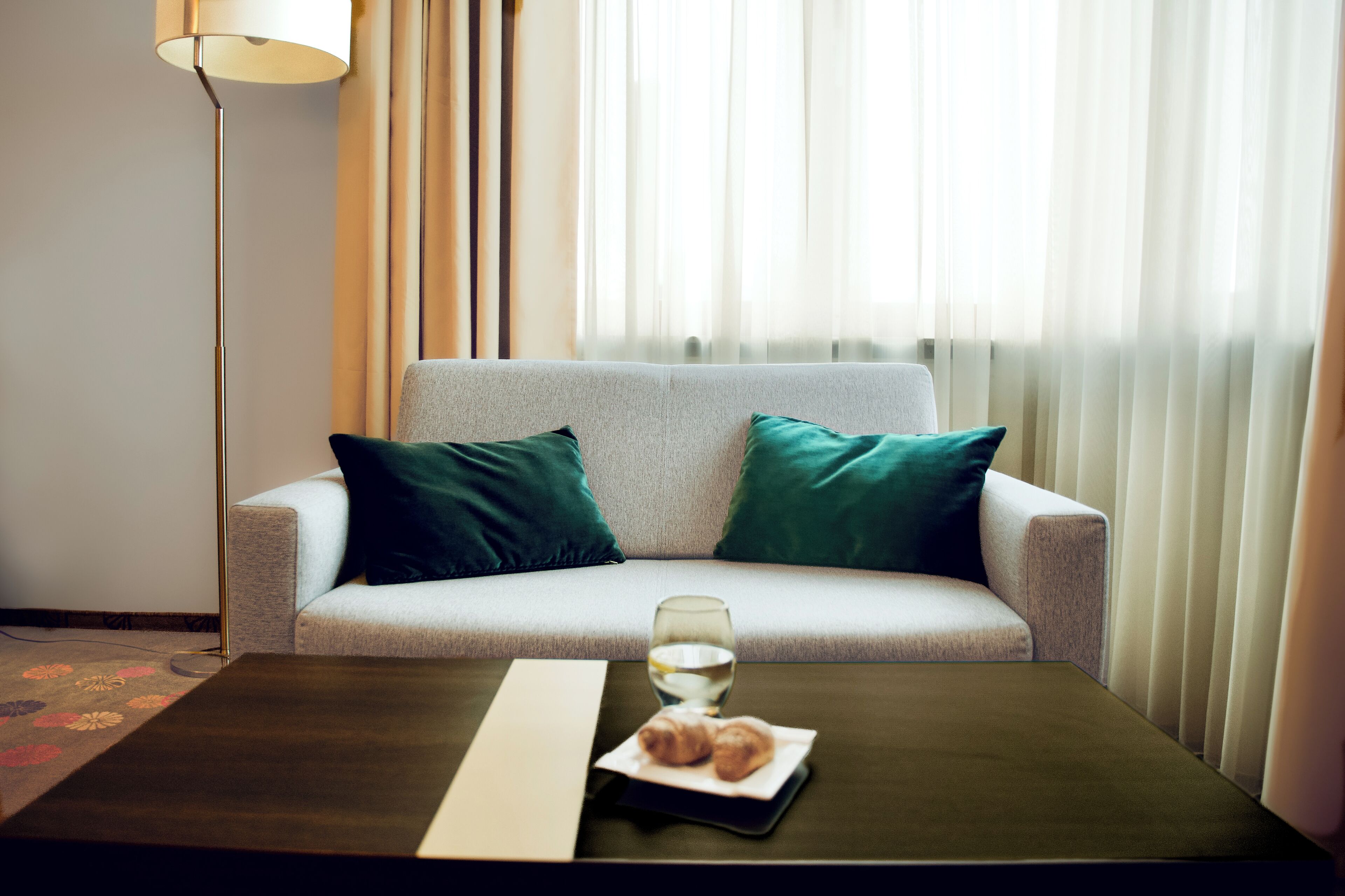 apartment (2 people) | hypo-allergenic bedding, minibar, in-room safe, desk