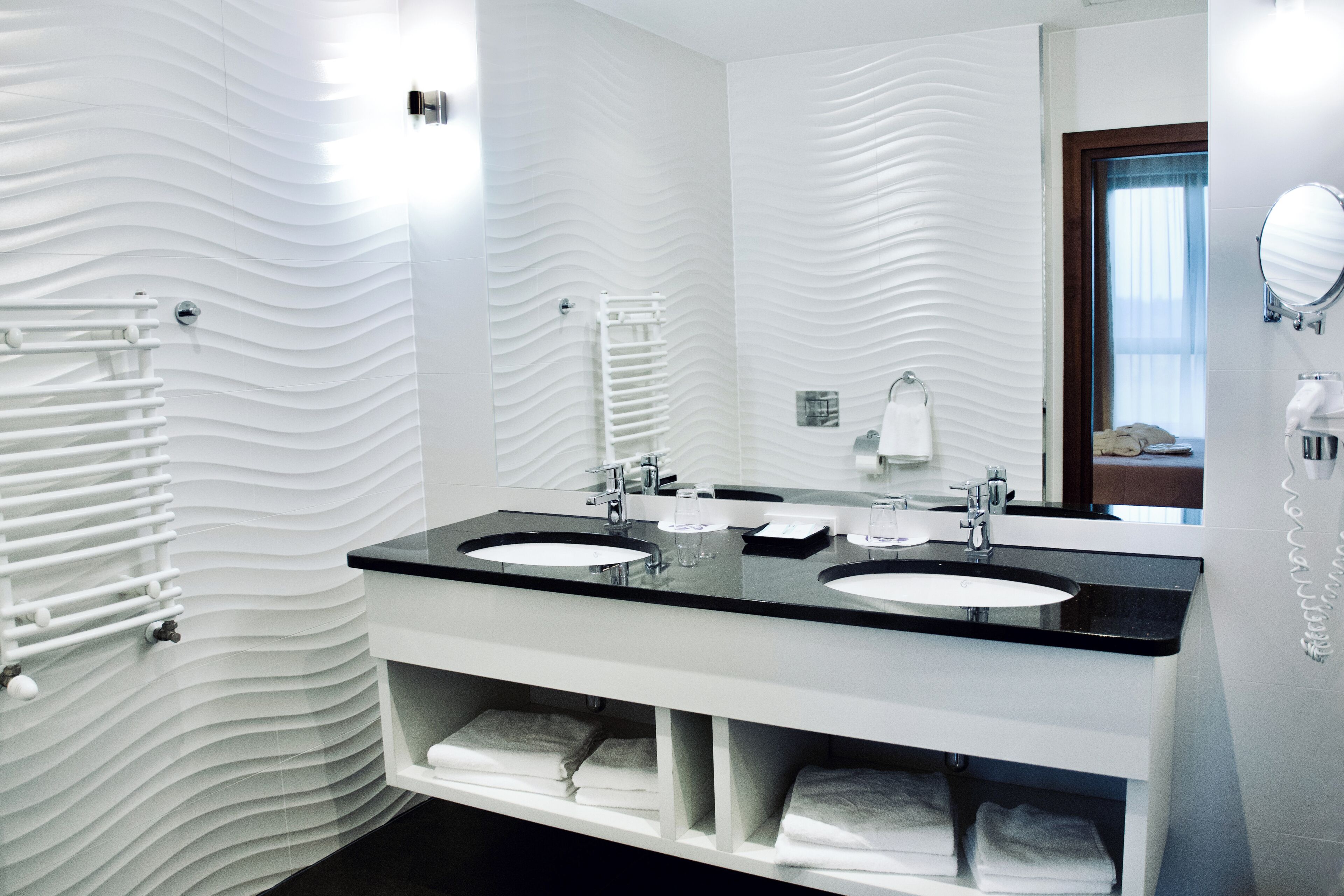 superior apartment | bathroom | free toiletries, hair dryer, towels, soap