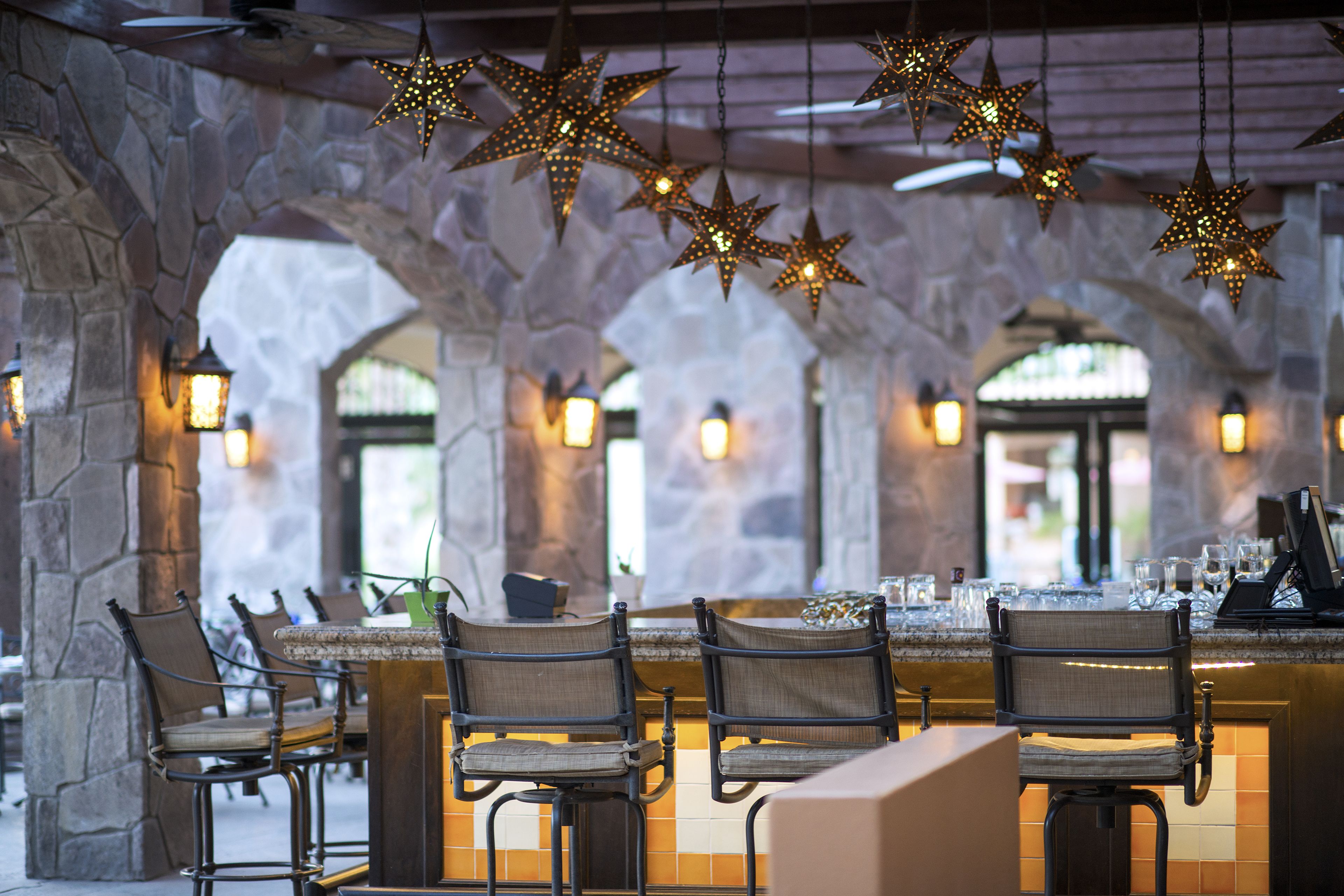 3 bars/lounges, poolside bar, beach bar