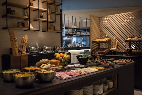 Courtyard by Marriott Paris Arcueil