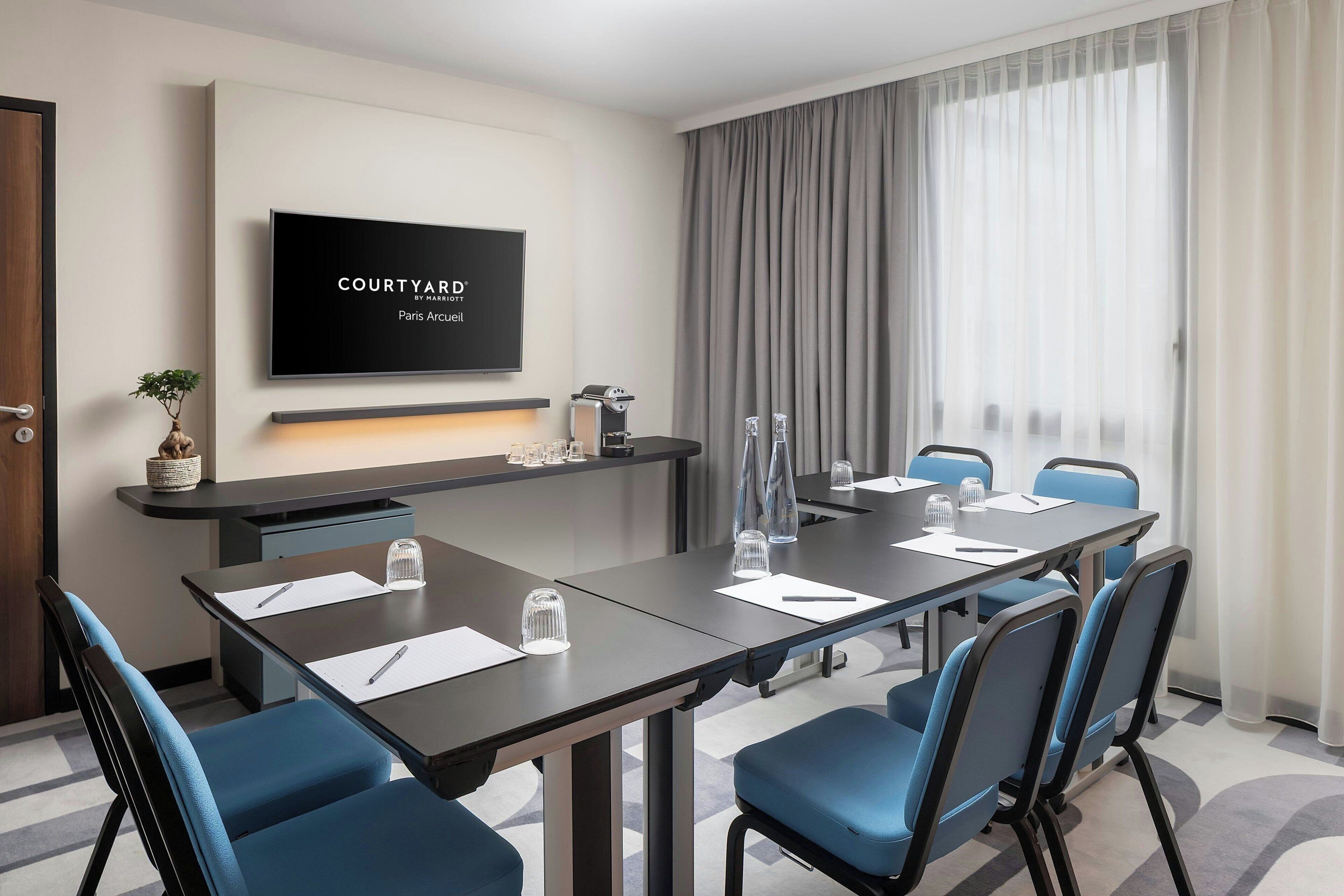Foto - Courtyard by Marriott Paris Arcueil