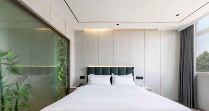 GreenTree Inn Huaian Chuzhou Dadao Hotel