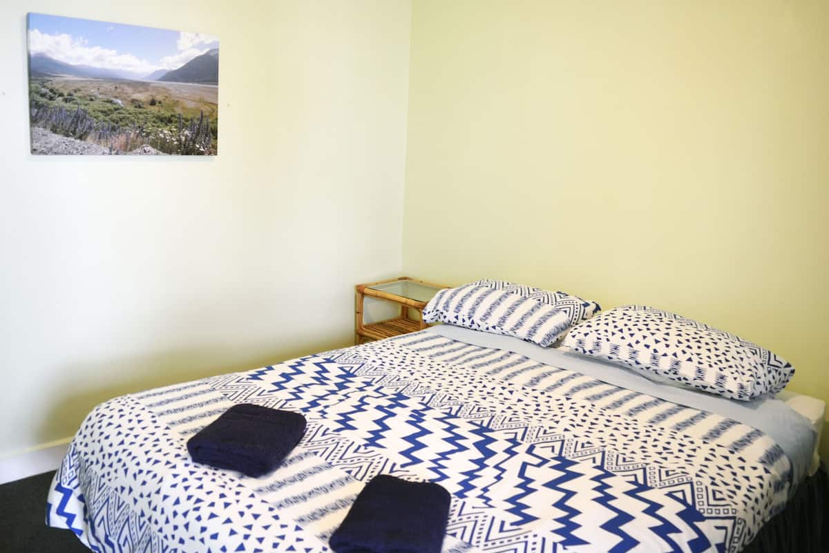 Economy Cabin, 1 Double Bed, Shared Bathroom | Premium bedding, pillowtop beds, iron/ironing board, free WiFi