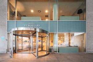 Entrada al alojamiento