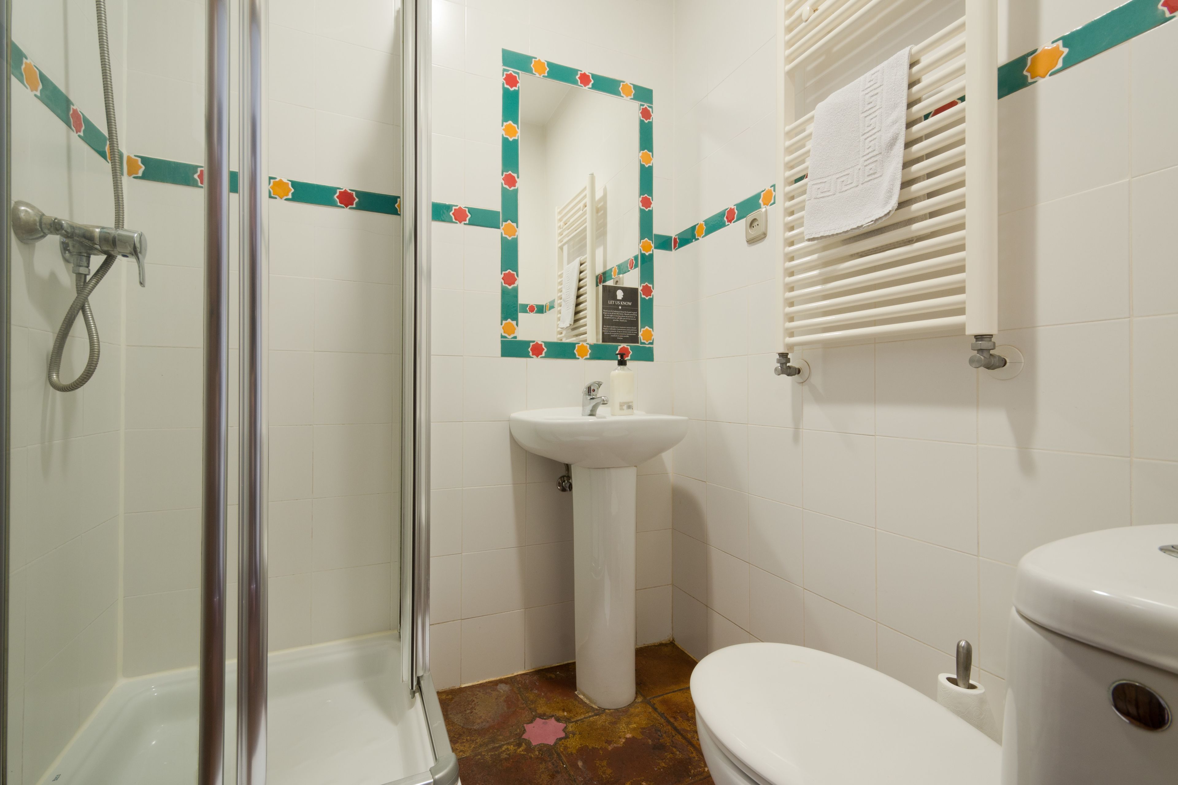 Photo - Oasis Backpackers' Hostel Granada